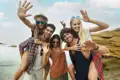 Gemeinsamer Spaß und gemeinsame Erlebnisse wie hier am Atlantikstrand stehen auf dem Programm dieser YOUNG LINE Irlandreise für junge Traveller.