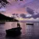 Auf den Seychellen können Sie unbeschreiblich schöne Sonnenuntergänge erleben. Vor allem an der Westküste von Mahé