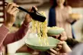 Rom geht durch den magen - natürlich kosten wir während unserer YOUNG LINE TRAVEL Silvesterreise auch leckere italienische Küche wie frische Pasta.