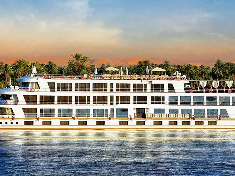 Auf Ihrer individuellen Rundreise durch Ägypten haben Sie bei den Hotels und dem Nilschiff die Wahl zwischen Standard, Premium und Luxus ¿ in der Kategorie Luxus erwartet Sie das 5-Sterne-Schiff Sun Boat IV.