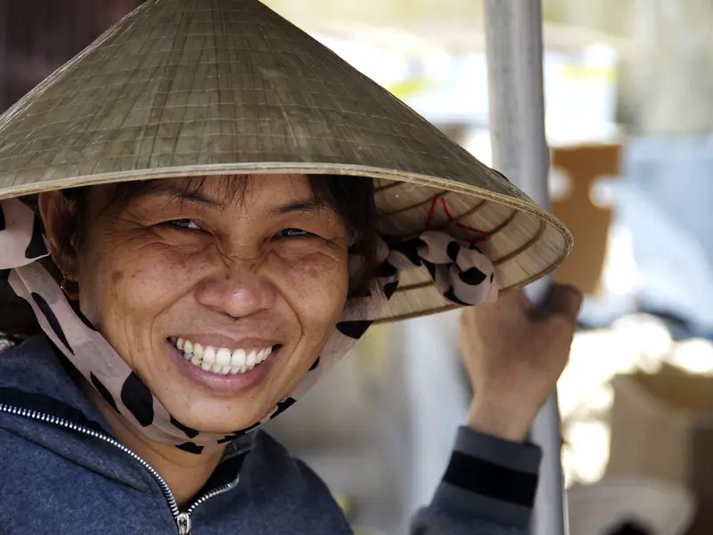 Willkommen in Südostasien! Wohin Sie auf Ihrer individuellen Rundreise durch Vietnam und Kambodscha auch kommen, Sie werden immer mit einem Lächeln begrüßt!