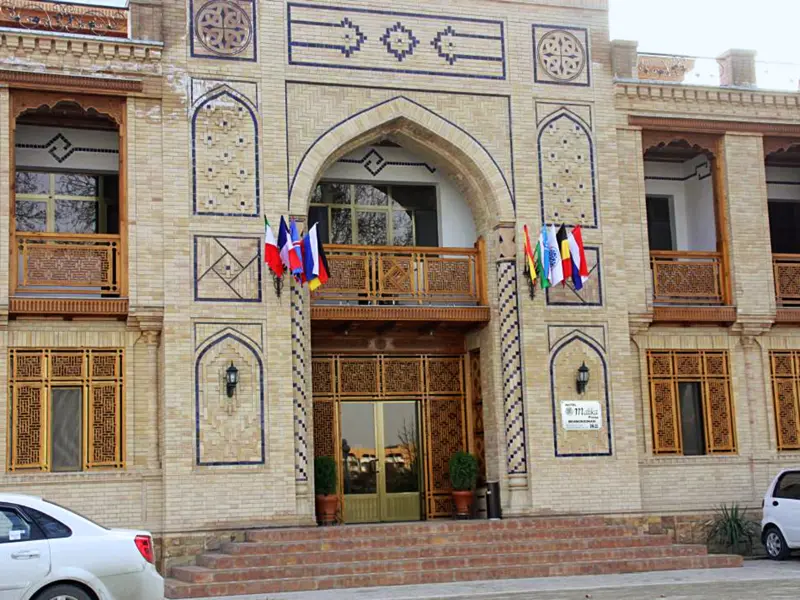 Auf Ihrer individuellen Rundreise durch Usbekistan haben Sie die Wahl zwischen Standard- und Premium-Hotels ¿ in der Kategorie Standard erwartet Sie in Samarkand das Malika Prime.