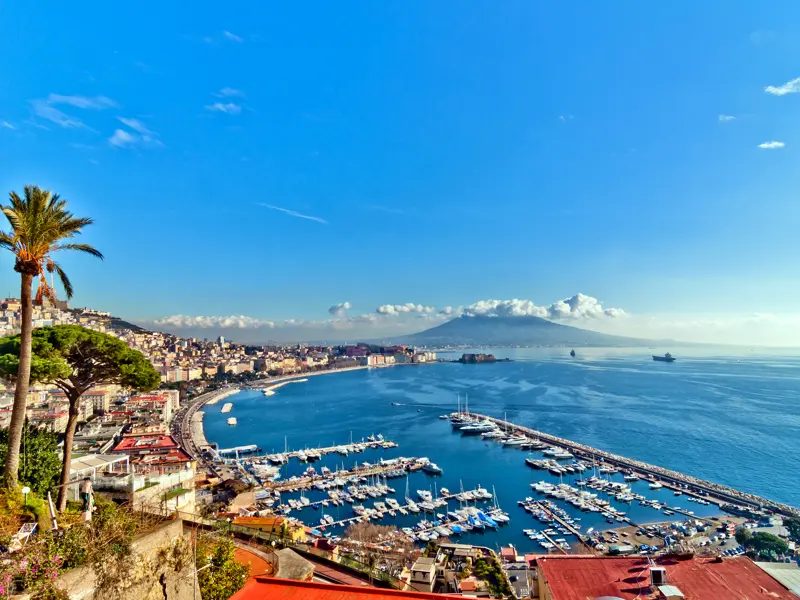 Endstation unserer YOUNG LINE Rundreise durch Norditalien: die Bucht von Neapel.