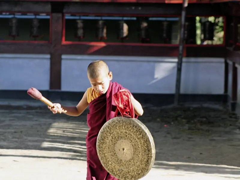 Auf Ihrer individuellen Rundreise durch Bhutan kommen Sie auch nach Bumthang - die Gegend ist bekannt für ihre buddhistischen Tempel und Klöster.