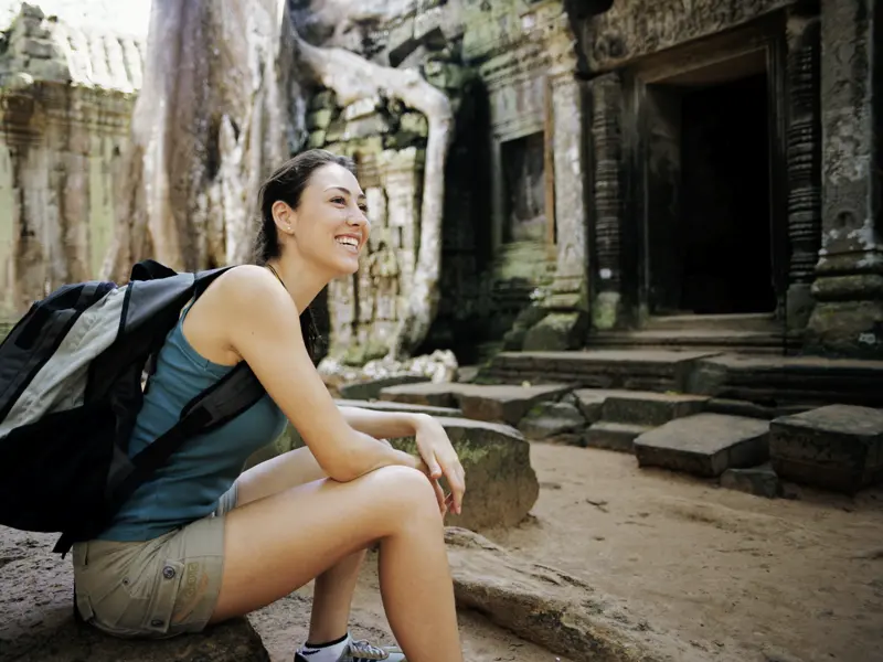 Auf Ihrer individuellen Rundreise durch Laos und Kambodscha steht auch Angkor auf dem Programm: Bestimmt sind auch Sie fasziniert von den vom Dschungel überwucherten Tempeln von Ta Prohm.