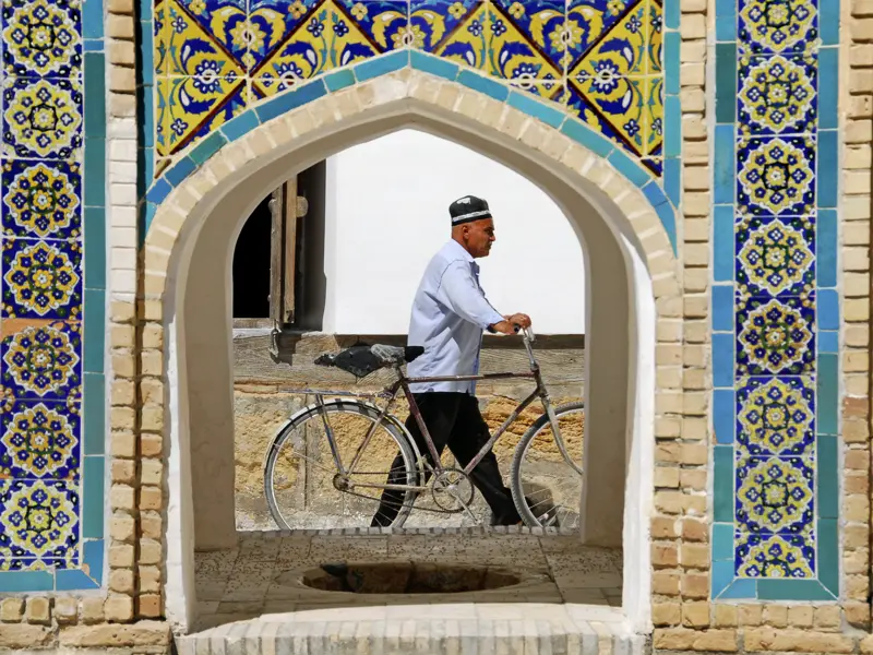 Auf Ihrer individuellen Rundreise durch Usbekistan erkunden Sie Buchara, mit über 2000 Jahren eine der ältesten Städte Mittelasiens.