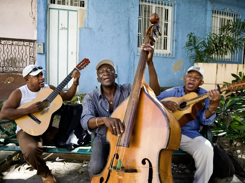 Livemusik und Lebensfreude pur: Auf unserer Rundreise durch Kuba haben wir mehr als eine Gelegenheit, die Hüften zu schwingen.