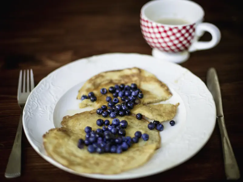 Die bodenständige Küche Kanadas lockt auch mit Süßem wie verführerischen Blueberry Pancakes.