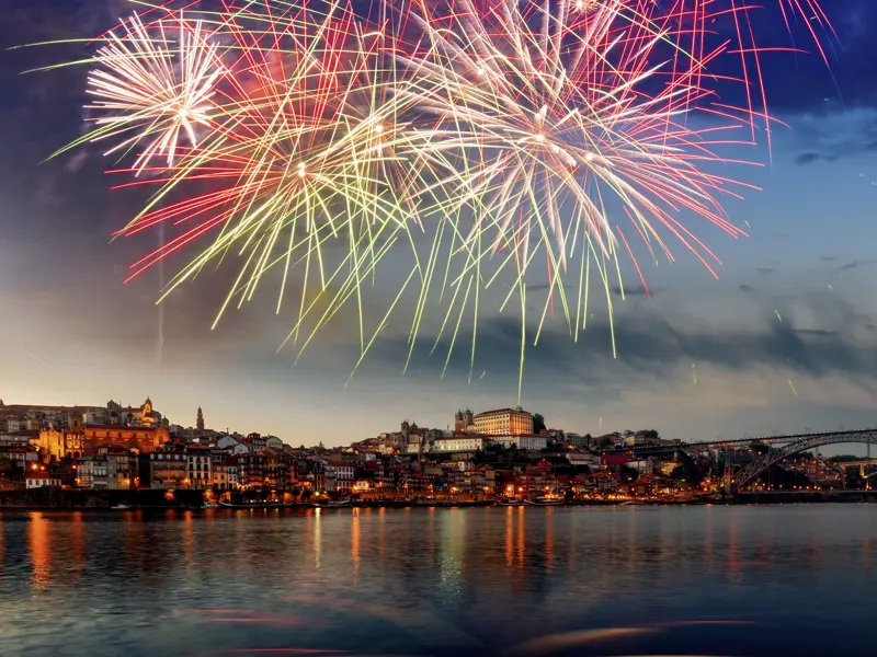 Gemeinsam feiern wir in Porto ins Neue Jahr