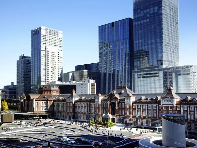 Auf dieser Reise durch Japan sind wir mit öffentlichen Verkehrsmitteln unterwegs und starten von der Hauptstadt Tokio aus mit dem legendären Shinkansen.