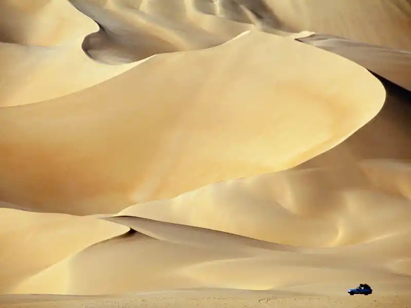 Auf Ihrer individuellen Rundreise durch Marokko verbringen Sie eine Nacht am Rande der berühmten Sanddünen des Erg Chebbi.