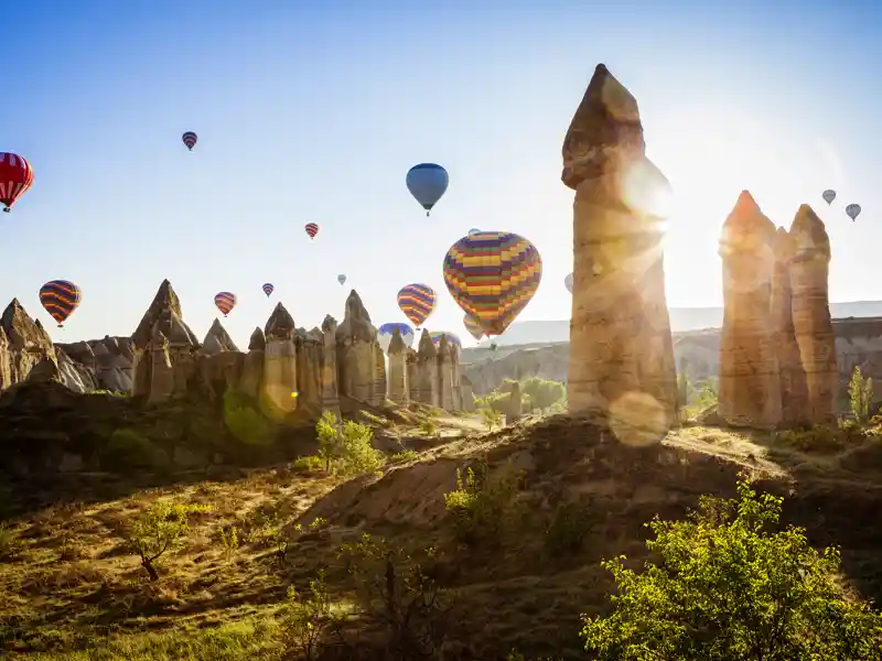 Genießen auf Ihrer individuellen Reise nach Istanbul und Kappadokien eine Fahrt iim Heißluftballon.