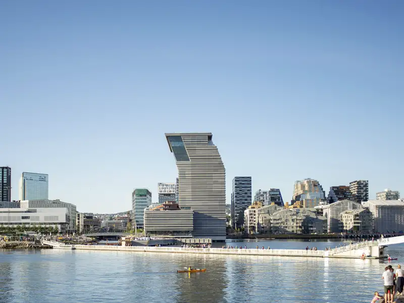 Erleben Sie auf dieser Reise auch die norwegische Hauptstadt Oslo mit ihren neuen architektonischen Höhepunkten wie Oper und Munch-Museum!