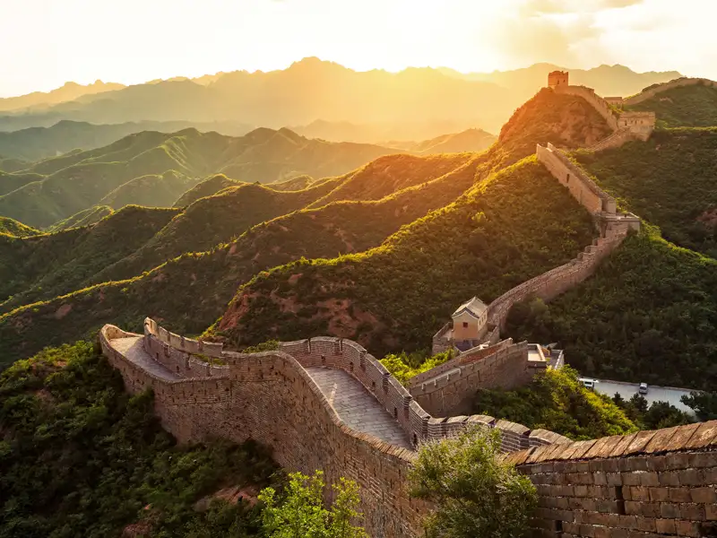 Auf Ihrer Reise durch China darf ein Besuch bei der Großen Mauer nicht fehlen.