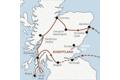 Auf der YOUNG LINE Reise nach Schottland reisen junge Traveller gemeinsam von Aberdeen bis Edinburgh zu Burgen, Lochs und Whiskybrennereien.